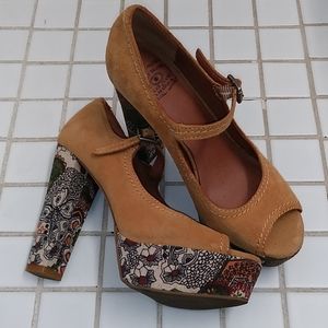 Women's Shoes